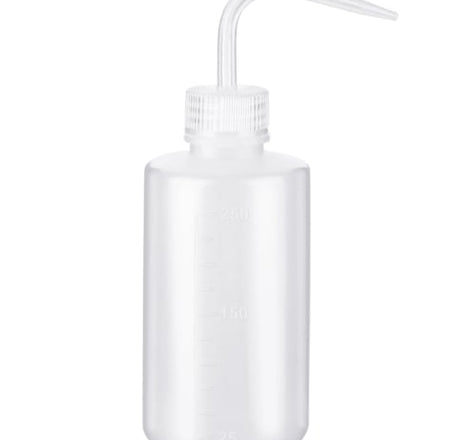 Curved Plastic Squeeze Diffuser Wash Clean Bottle (250ml)